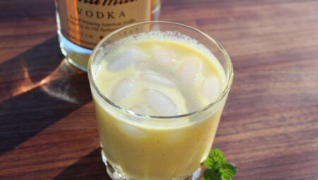 Creamy Mango Cocktail